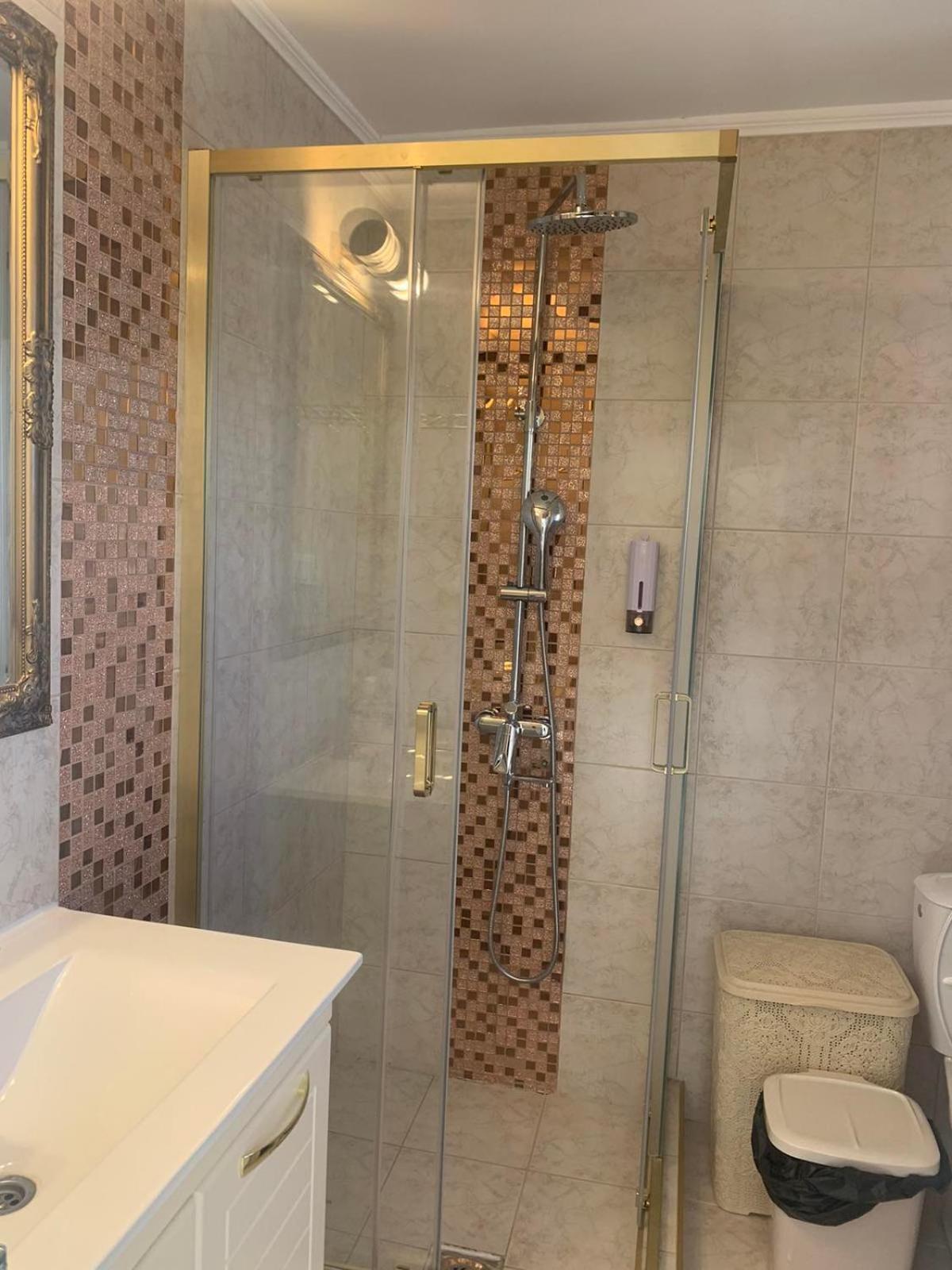 Dina Lux Apartman Jagodina Exterior foto